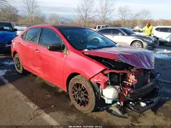 2T1BURHE0JC040992 2018 TOYOTA COROLLA