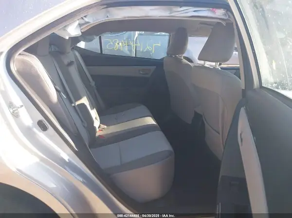 2T1BURHE0JC045528 2018 TOYOTA COROLLA - Image 8