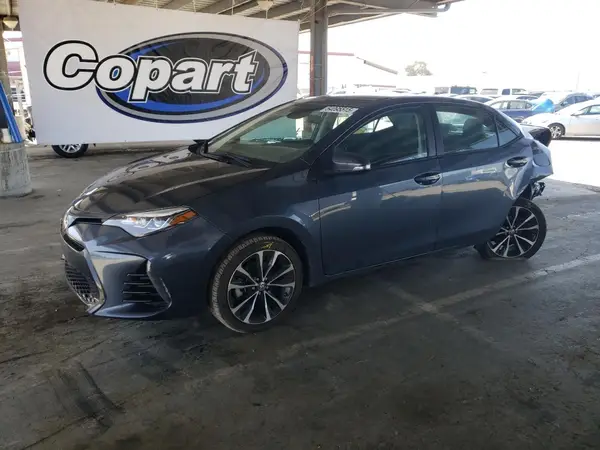 2T1BURHE0JC046193 2018 TOYOTA COROLLA - Image 1