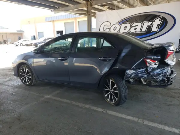 2T1BURHE0JC046193 2018 TOYOTA COROLLA - Image 2