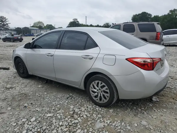 2T1BURHE0JC049403 2018 TOYOTA COROLLA - Image 2