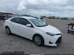 2T1BURHE0JC051359 2018 TOYOTA COROLLA