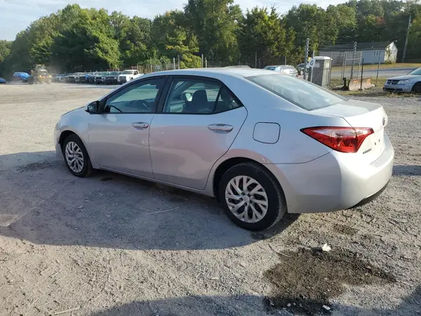 2T1BURHE0JC052138 2018 TOYOTA COROLLA - Image 2