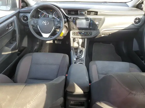 2T1BURHE0JC052138 2018 TOYOTA COROLLA - Image 8