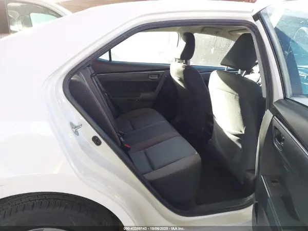 2T1BURHE0JC052608 2018 TOYOTA COROLLA - Image 8