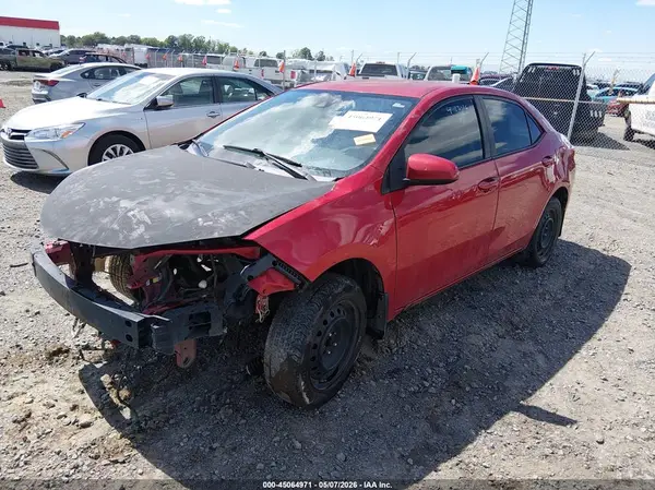 2T1BURHE0JC053032 2018 TOYOTA COROLLA - Image 2