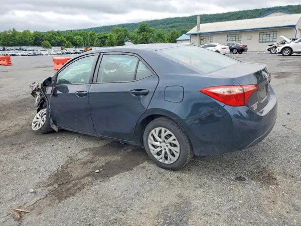 2T1BURHE0JC053144 2018 TOYOTA COROLLA - Image 2