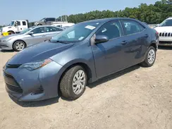 2T1BURHE0JC053581 2018 TOYOTA COROLLA
