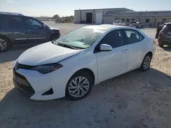 2T1BURHE0JC053631 2018 TOYOTA COROLLA