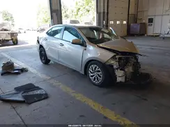 2T1BURHE0JC054522 2018 TOYOTA COROLLA