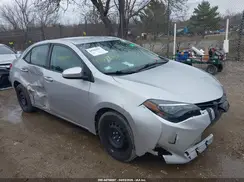 2T1BURHE0JC056786 2018 TOYOTA COROLLA