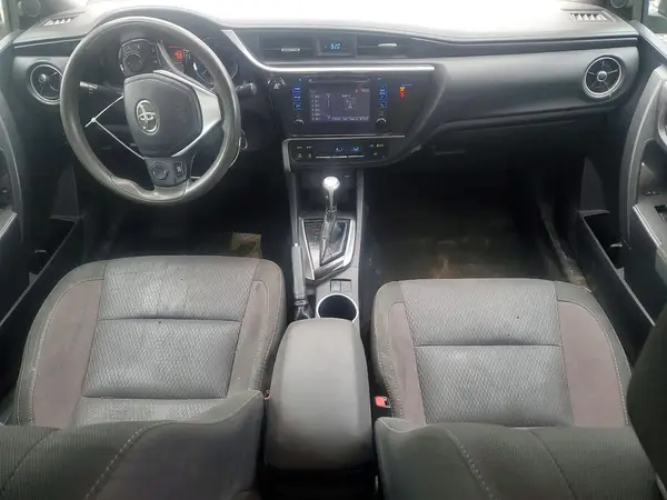 2T1BURHE0JC057355 2018 TOYOTA COROLLA - Image 8
