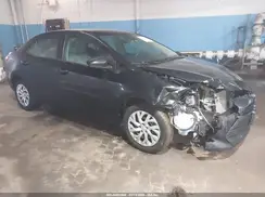 2T1BURHE0JC059204 2018 TOYOTA COROLLA