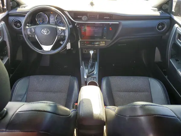 2T1BURHE0JC060580 2018 TOYOTA COROLLA - Image 8