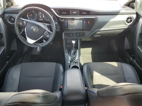 2T1BURHE0JC066430 2018 TOYOTA COROLLA - Image 8