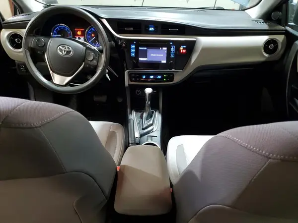 2T1BURHE0JC070199 2018 TOYOTA COROLLA - Image 8