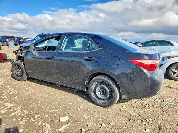 2T1BURHE0JC070381 2018 TOYOTA COROLLA - Image 2