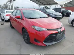 2T1BURHE0JC070543 2018 TOYOTA COROLLA