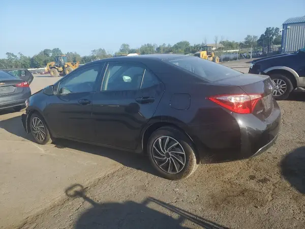 2T1BURHE0JC071434 2018 TOYOTA COROLLA - Image 2