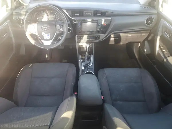 2T1BURHE0JC071434 2018 TOYOTA COROLLA - Image 8