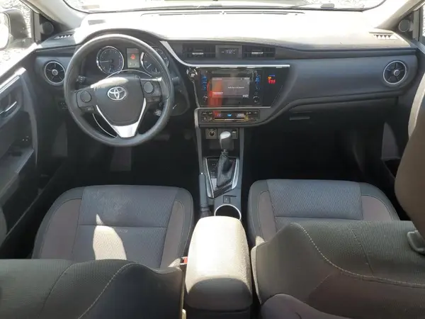 2T1BURHE0JC071773 2018 TOYOTA COROLLA - Image 8