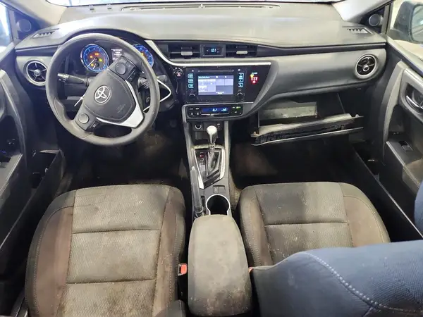 2T1BURHE0JC071823 2018 TOYOTA COROLLA - Image 8