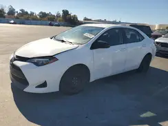 2T1BURHE0JC075676 2018 TOYOTA COROLLA