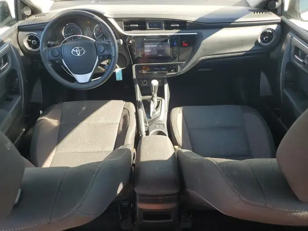 2T1BURHE0JC075676 2018 TOYOTA COROLLA - Image 8