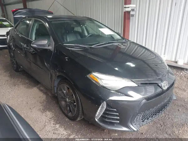 2T1BURHE0JC078481 2018 TOYOTA COROLLA - Image 1