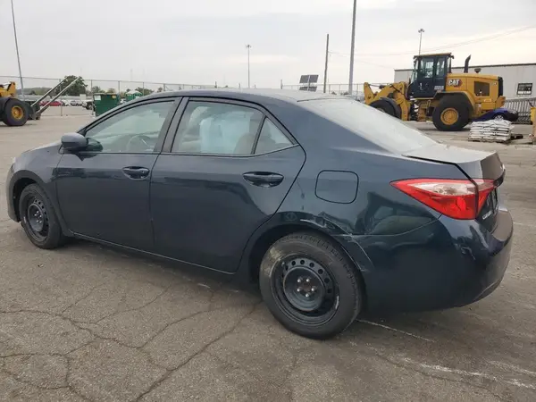 2T1BURHE0JC083910 2018 TOYOTA COROLLA - Image 2