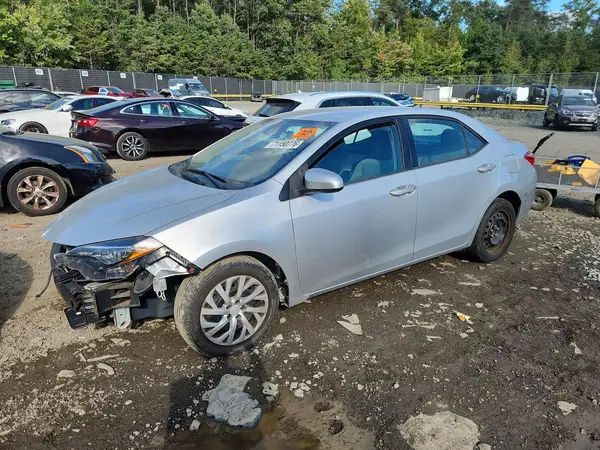 2T1BURHE0JC086421 2018 TOYOTA COROLLA - Image 1