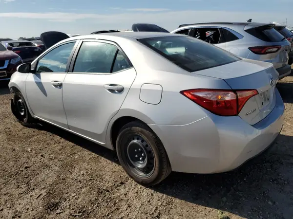 2T1BURHE0JC087956 2018 TOYOTA COROLLA - Image 2