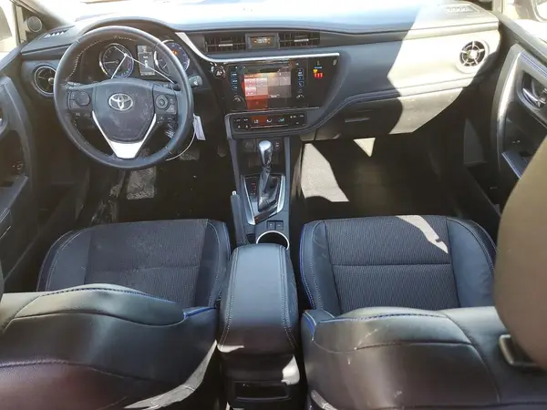 2T1BURHE0JC088010 2018 TOYOTA COROLLA - Image 8