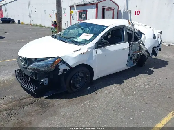 2T1BURHE0JC090596 2018 TOYOTA COROLLA - Image 2