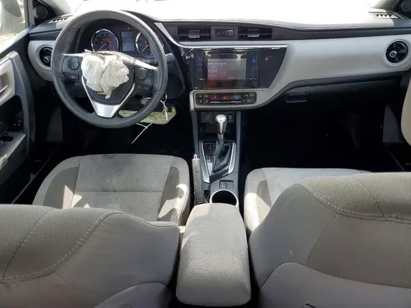 2T1BURHE0JC090694 2018 TOYOTA COROLLA - Image 8