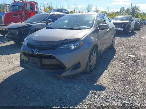 2T1BURHE0JC092929 2018 TOYOTA COROLLA - Image 2