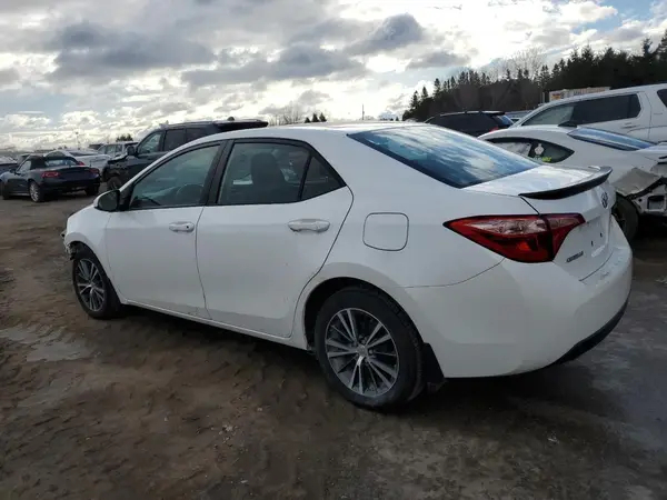 2T1BURHE0JC095328 2018 TOYOTA COROLLA - Image 2