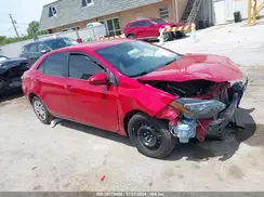 2T1BURHE0JC102813 2018 TOYOTA COROLLA