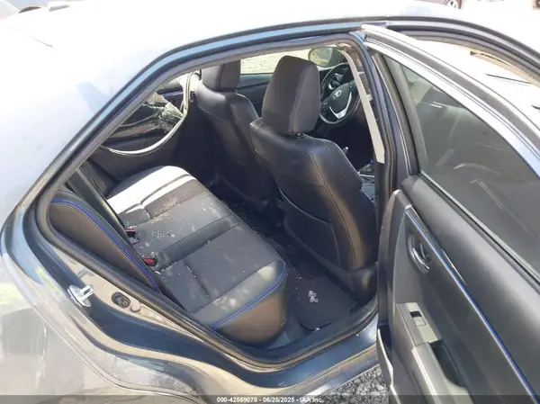 2T1BURHE0JC105002 2018 TOYOTA COROLLA - Image 8