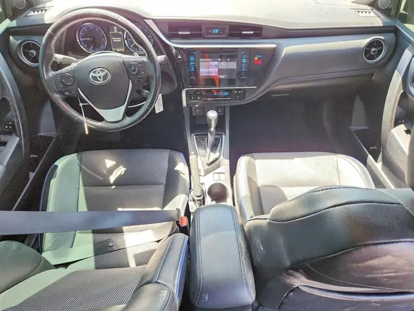 2T1BURHE0JC105940 2018 TOYOTA COROLLA - Image 8