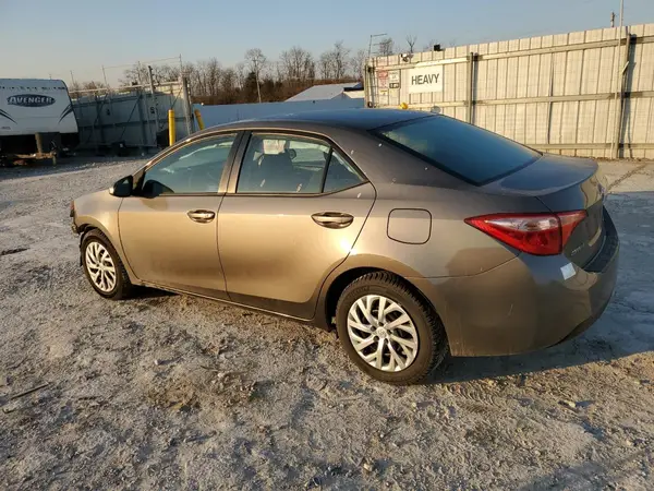 2T1BURHE0JC111298 2018 TOYOTA COROLLA - Image 2