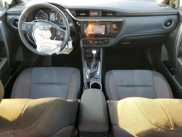 2T1BURHE0JC111298 2018 TOYOTA COROLLA - Image 8