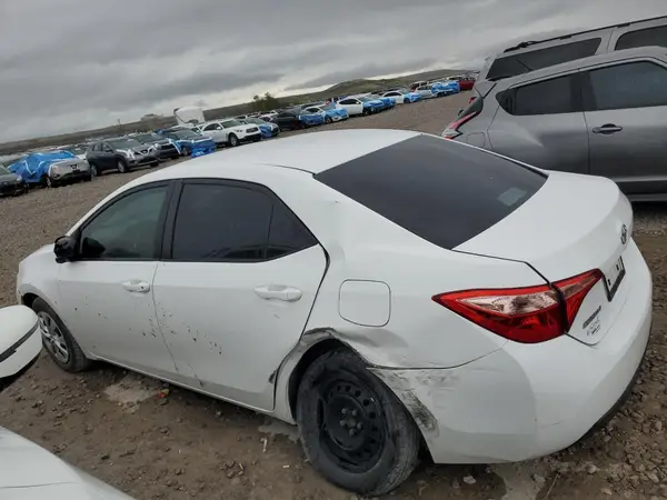 2T1BURHE0JC111771 2018 TOYOTA COROLLA - Image 2