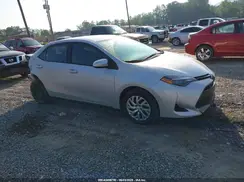 2T1BURHE0JC117814 2018 TOYOTA COROLLA