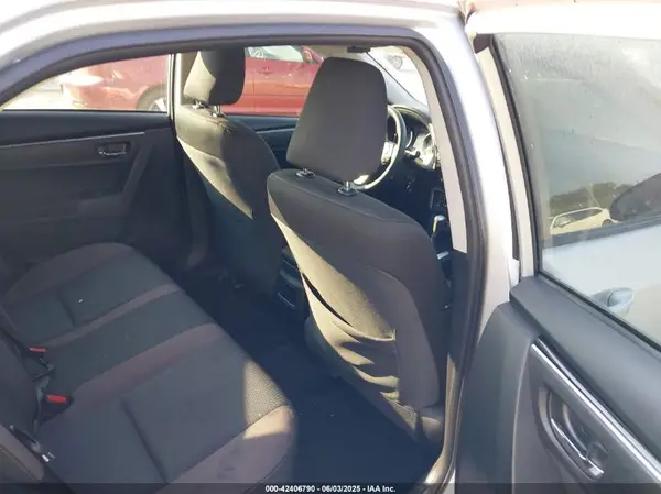 2T1BURHE0JC117814 2018 TOYOTA COROLLA - Image 8