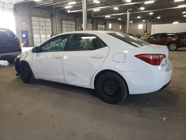 2T1BURHE0JC119269 2018 TOYOTA COROLLA - Image 2