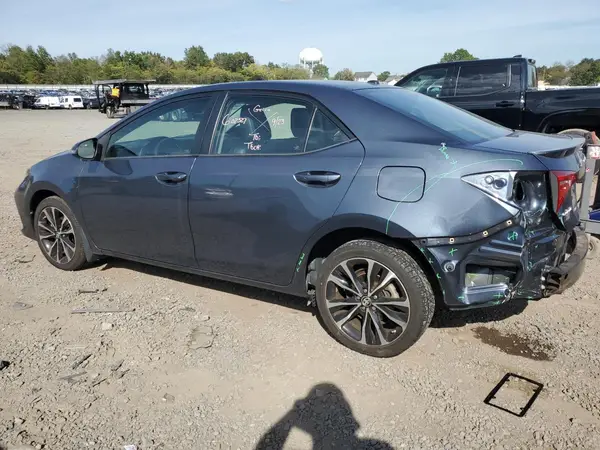 2T1BURHE0JC120731 2018 TOYOTA COROLLA - Image 2