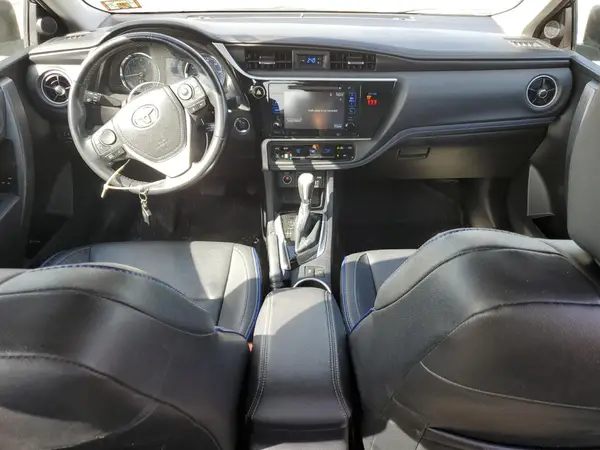 2T1BURHE0JC120731 2018 TOYOTA COROLLA - Image 8