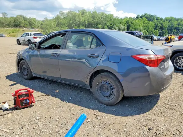 2T1BURHE0JC963814 2018 TOYOTA COROLLA - Image 2