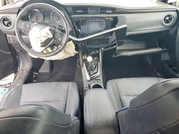 2T1BURHE0JC968138 2018 TOYOTA COROLLA - Image 8